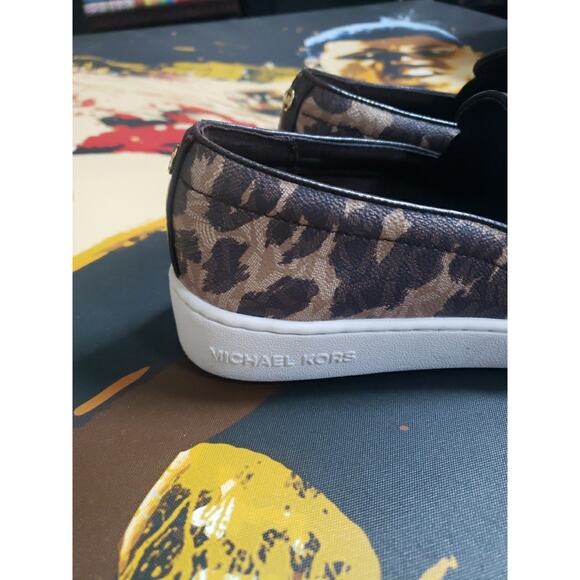 Michael Kors Keaton Studded Two-Tone Python Embossed Leather Slip-On Size 6.5 - Picture 3 of 6